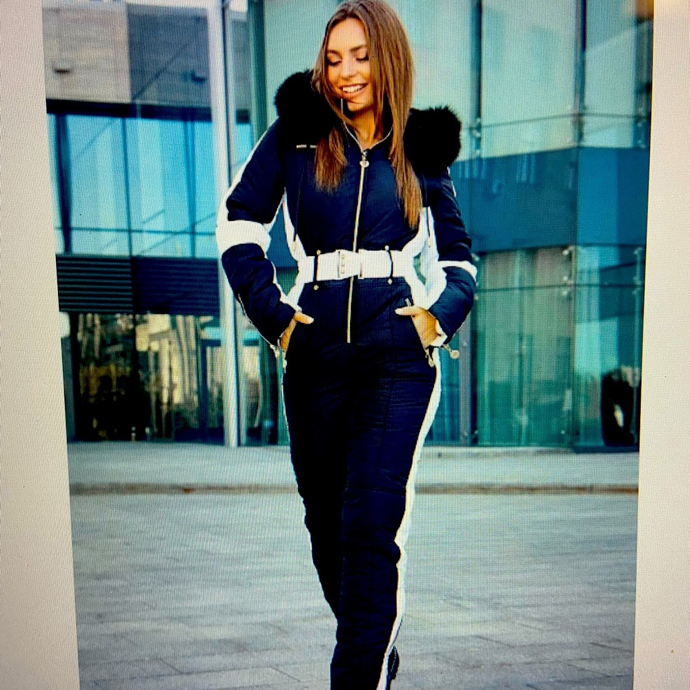 Snowsuit jumpsuit brand new!!!